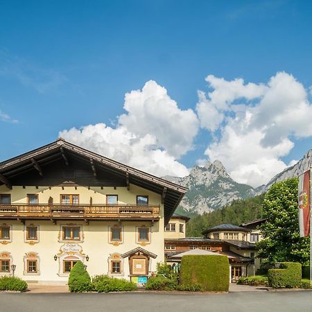 Hotel Vitaloase Zu Den Drei Bruedern 운켄 외부 사진