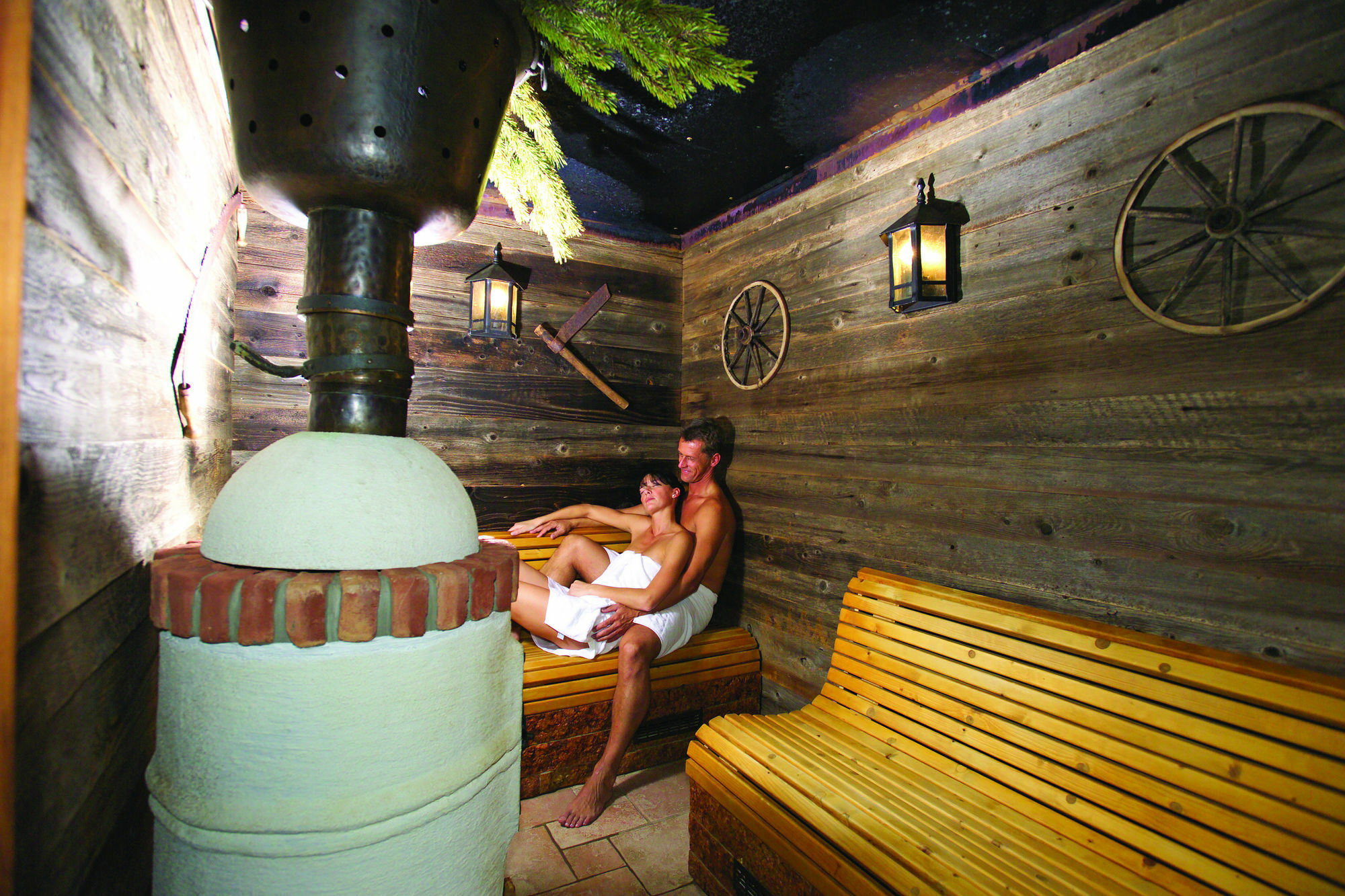Hotel Vitaloase Zu Den Drei Bruedern 운켄 외부 사진